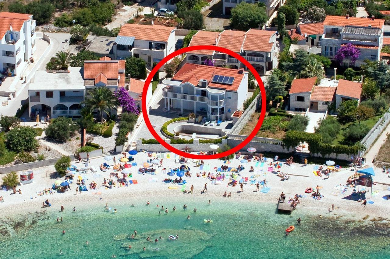 Family Friendly Apartments With A Swimming Pool Rogoznica - 7557 外观 照片