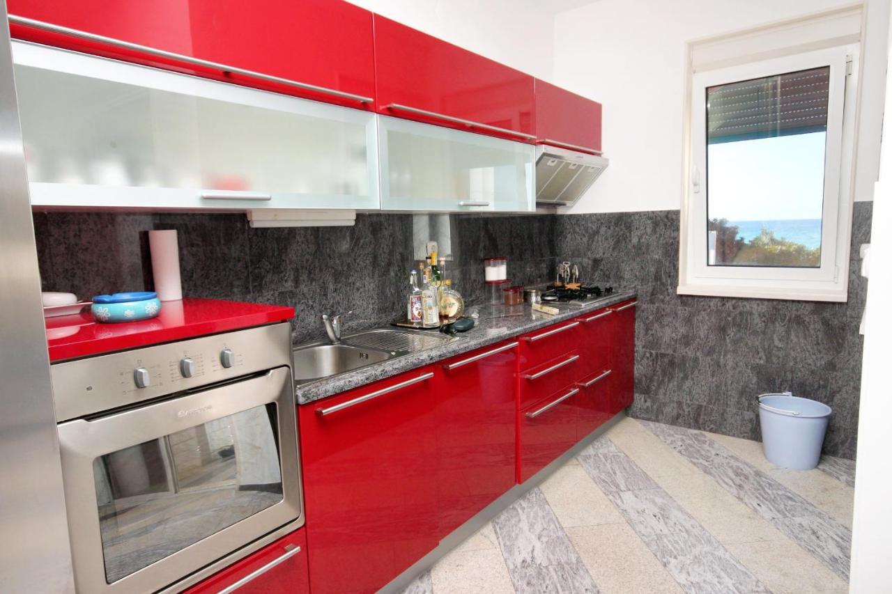Family Friendly Apartments With A Swimming Pool Rogoznica - 7557 外观 照片