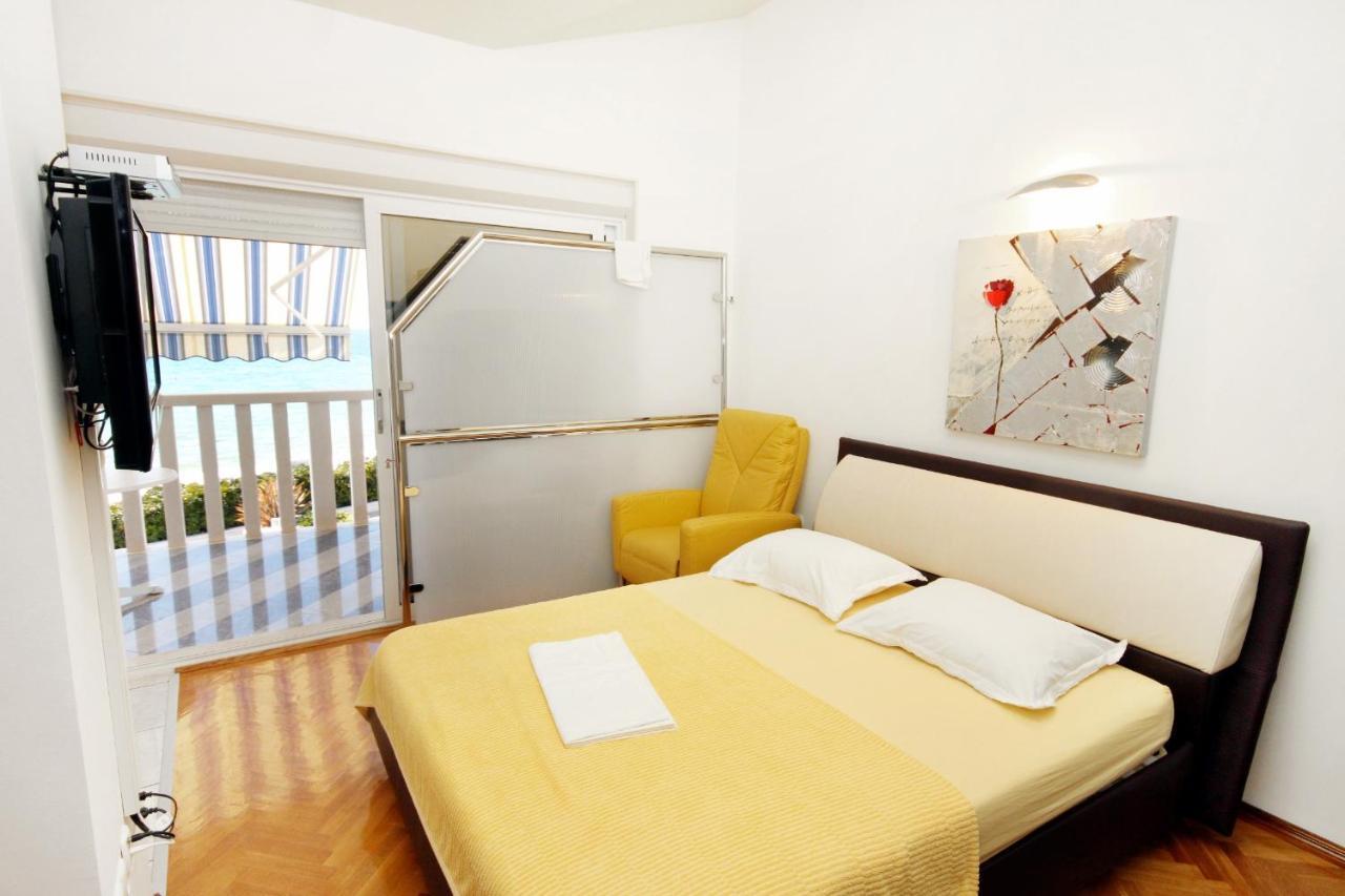 Family Friendly Apartments With A Swimming Pool Rogoznica - 7557 外观 照片